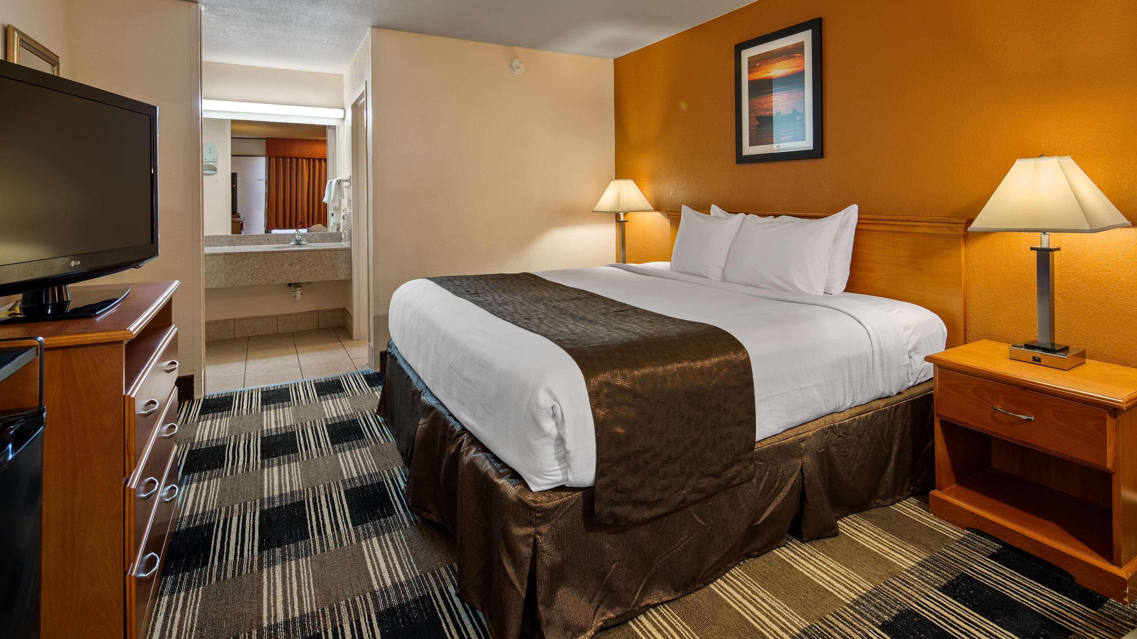 Best Western Tulsa Airport Экстерьер фото