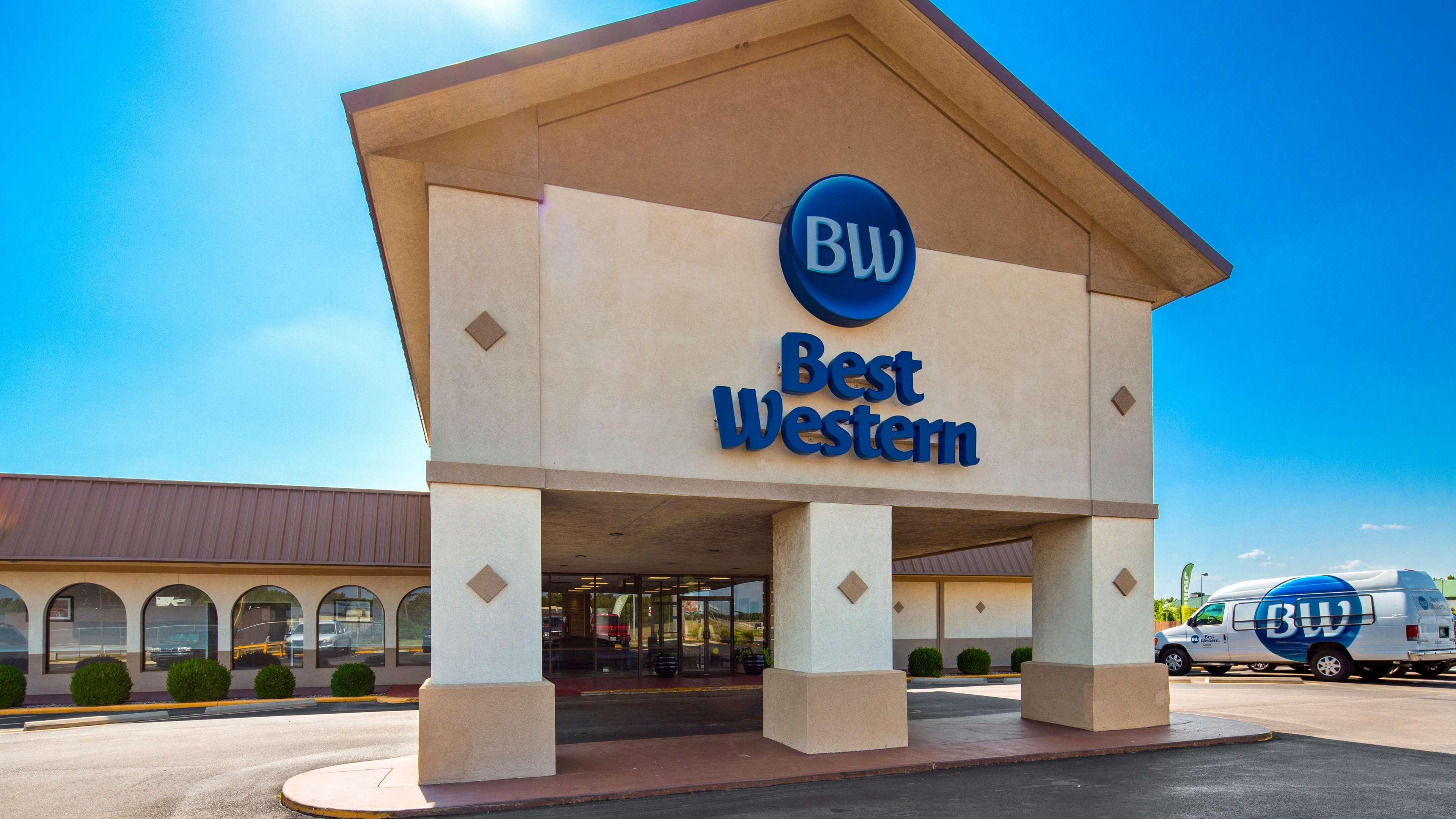 Best Western Tulsa Airport Экстерьер фото