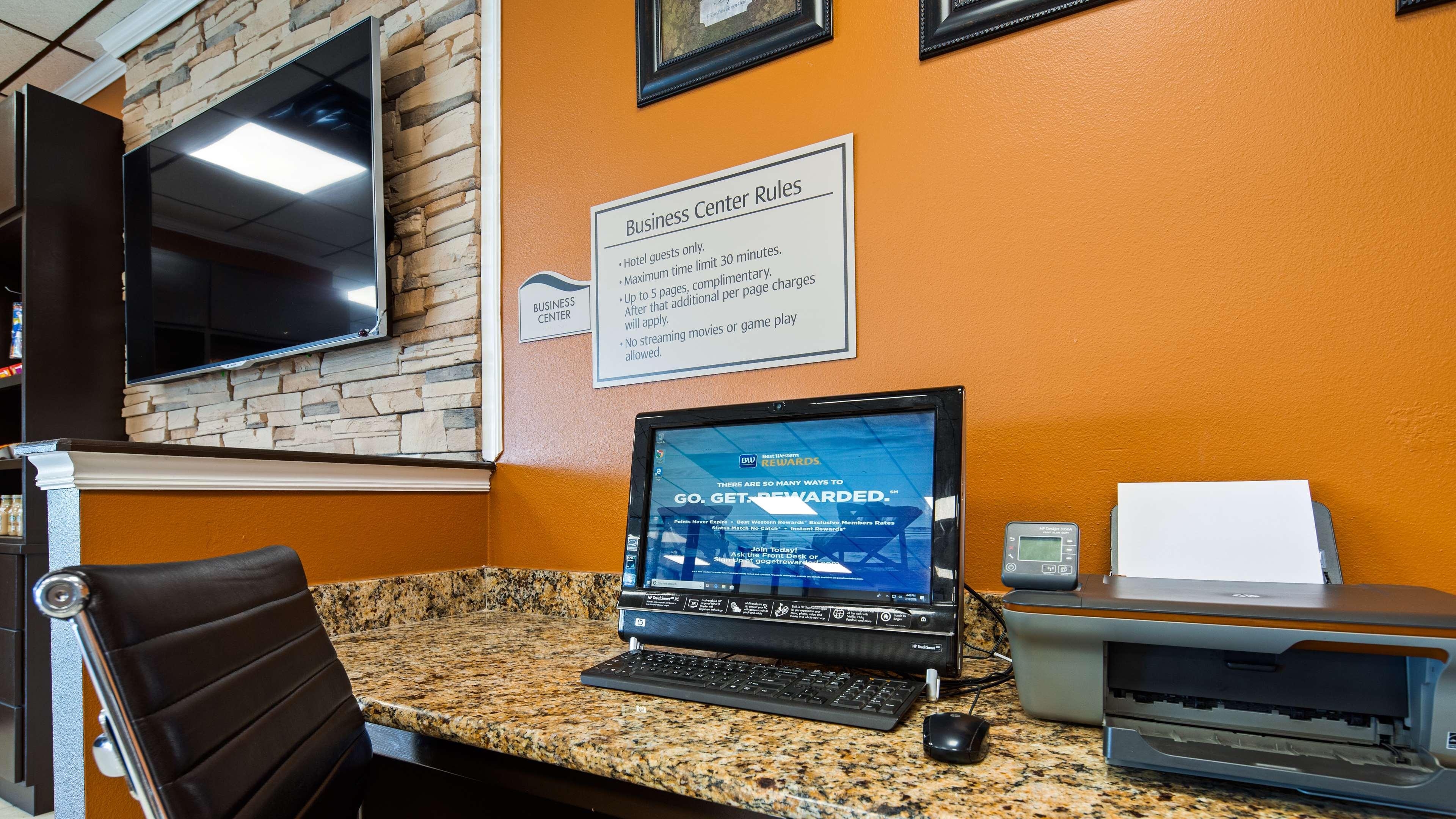 Best Western Tulsa Airport Экстерьер фото