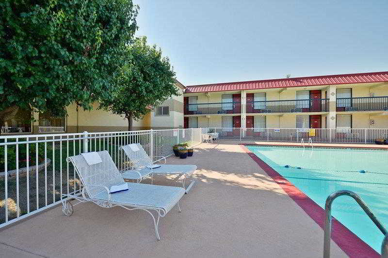 Best Western Tulsa Airport Экстерьер фото