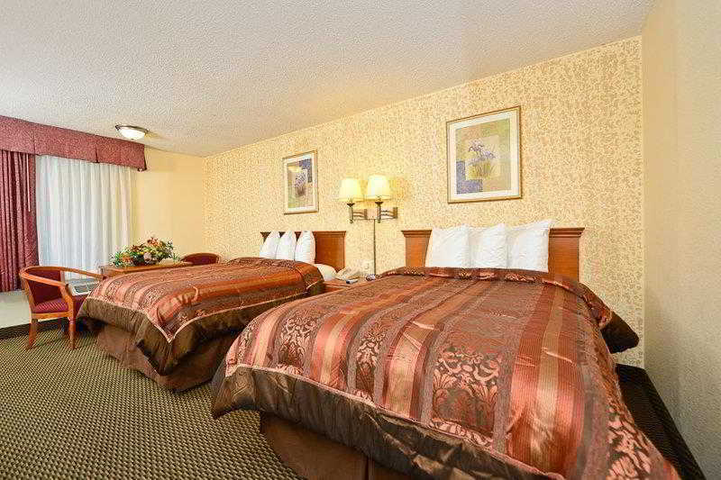 Best Western Tulsa Airport Экстерьер фото