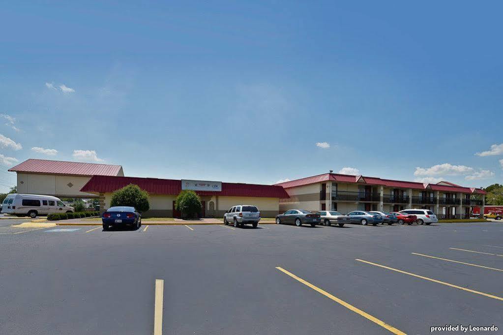 Best Western Tulsa Airport Экстерьер фото